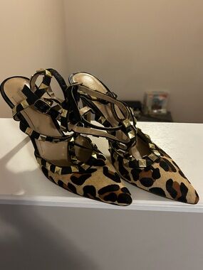 BCBGeneration Leopard Calf Hair Studded Pointed Toe Heels | Size 6